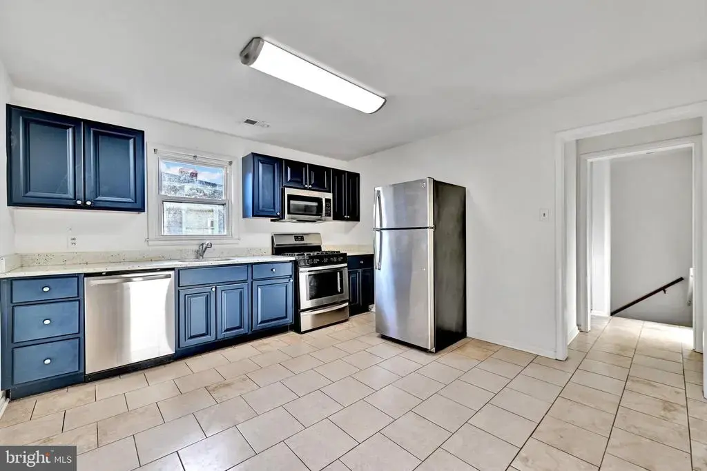 811 Seagrove Rd E #811, GLEN BURNIE