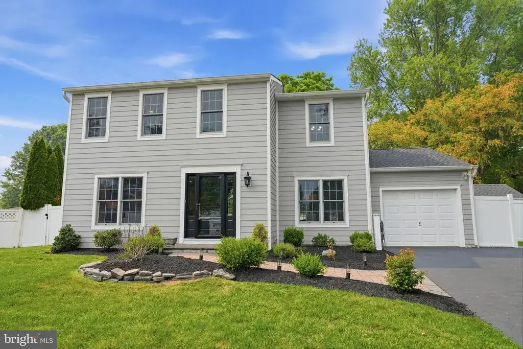 30 Balsam Ct, HOLLAND