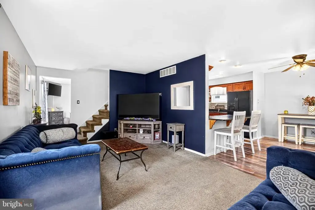 210 Washington Ave, LAUREL SPRINGS