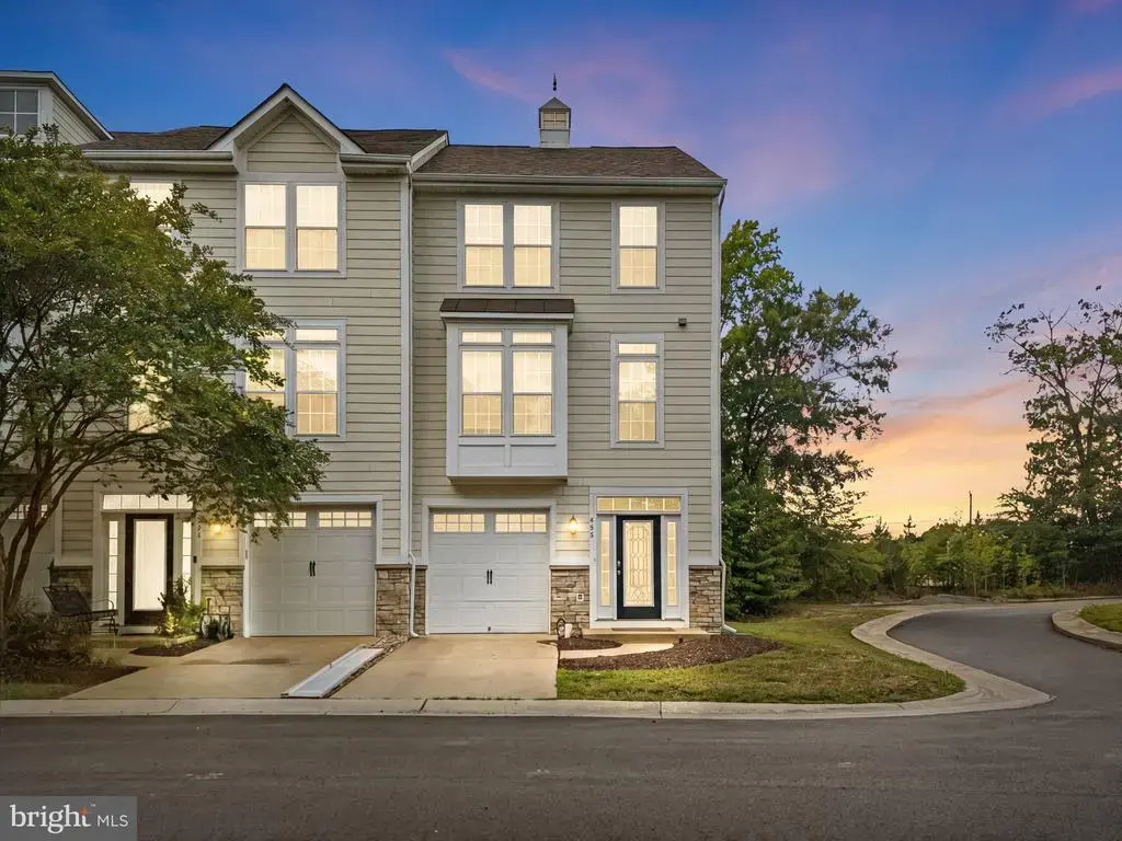 506 Monroe Point Dr, COLONIAL BEACH
