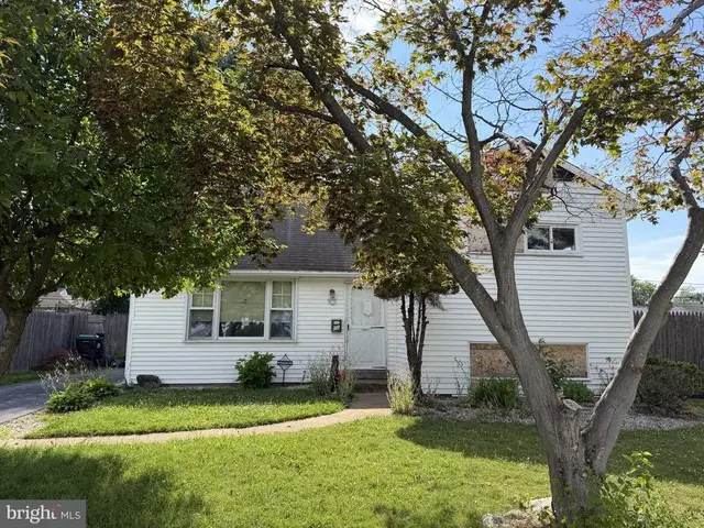 15 Merry Rd, Newark