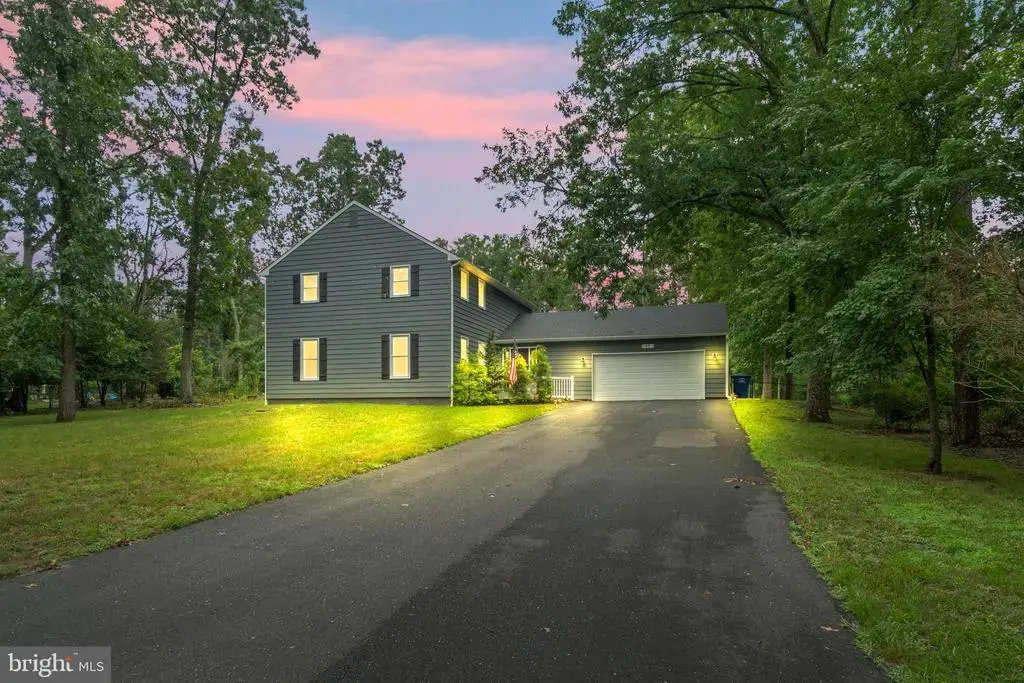 17 Mill Park Ln, MARLTON
