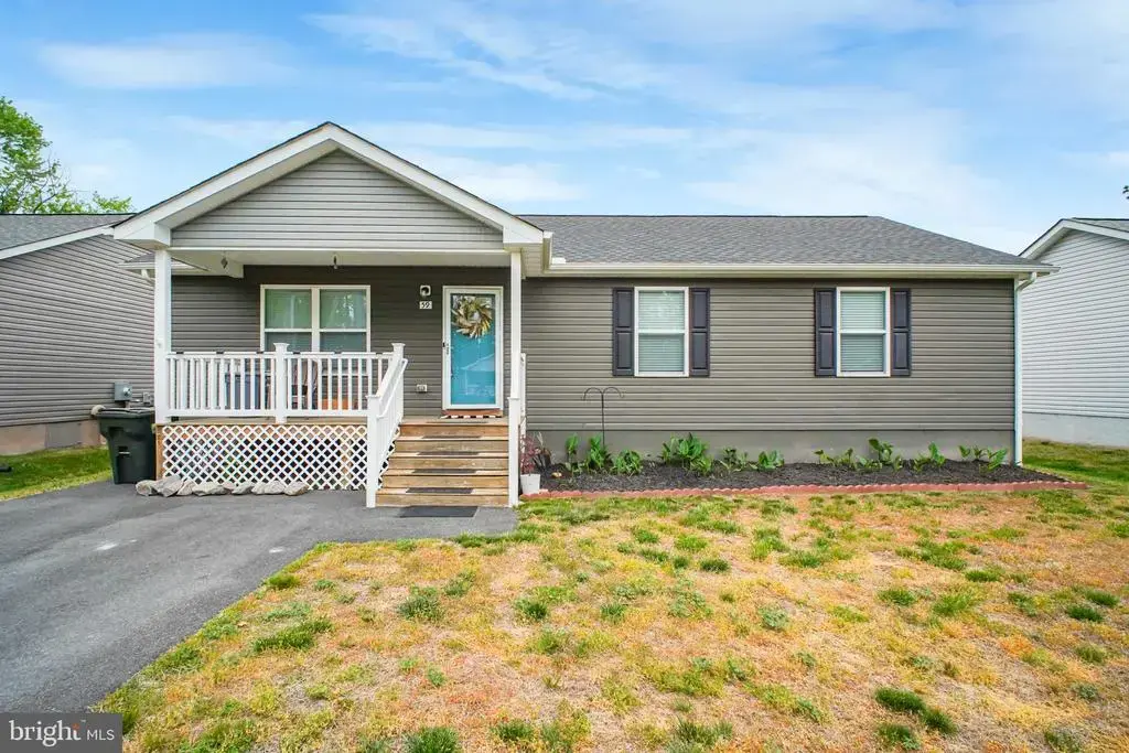 59 Rustic Ln, COLONIAL BEACH
