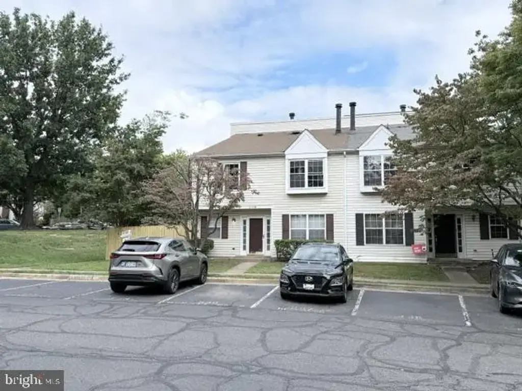 6128-b Hoskins Hollow Cir, CENTREVILLE