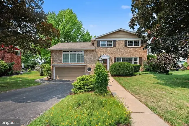 2665 Milford Ln, York