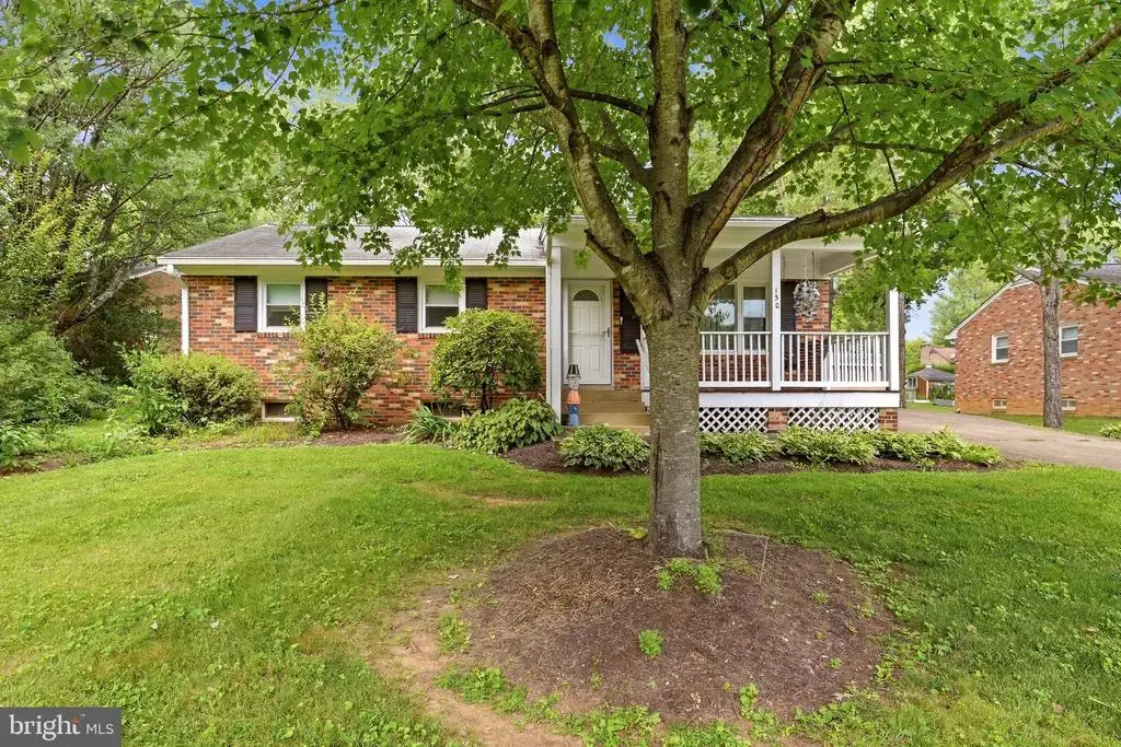130 S St Paul St, HAMILTON