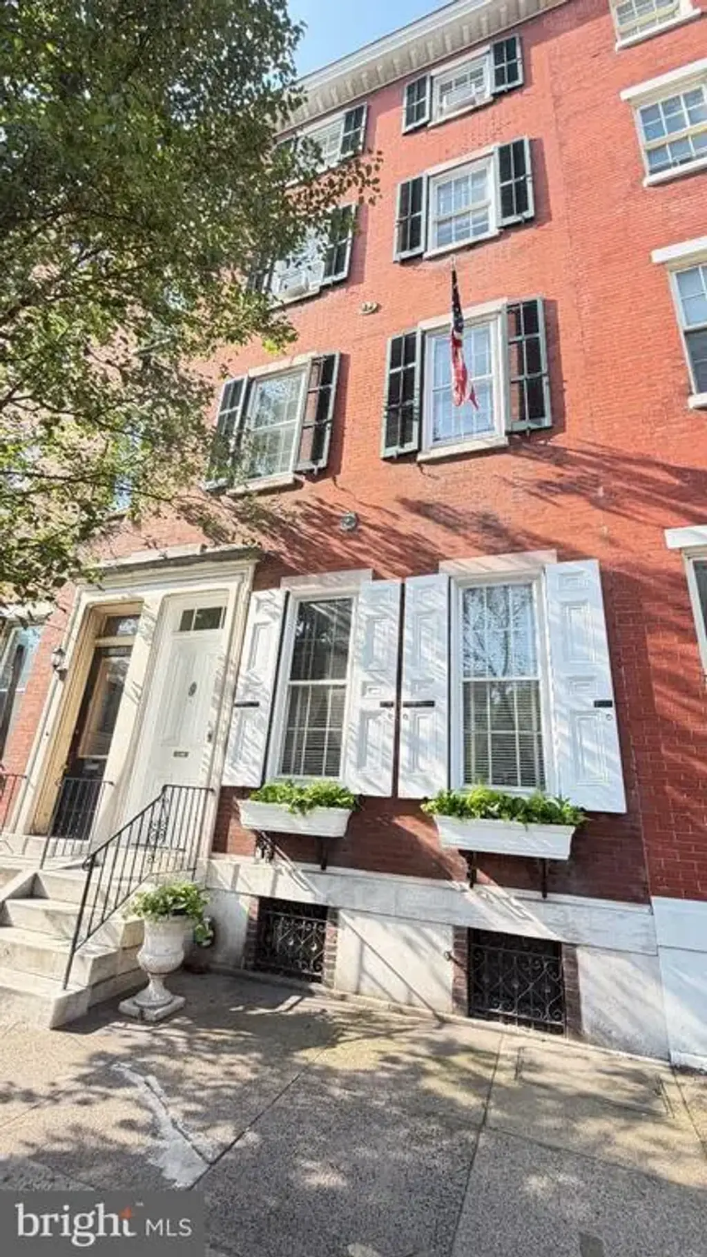 1310 Pine St, PHILADELPHIA
