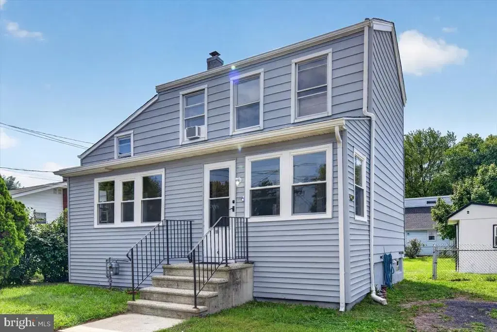 119 Smith Ave, HAMILTON