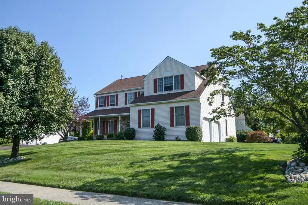 7 Claremont Dr, DOYLESTOWN