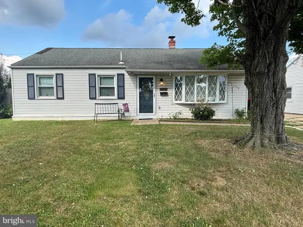 3813 Morrow Dr, BENSALEM