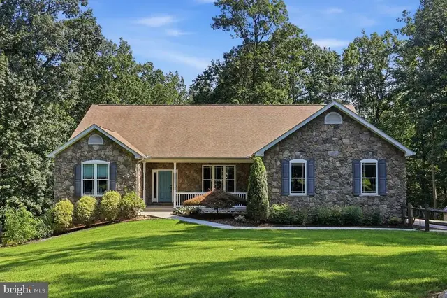 10029 Pine Tree Rd, Woodsboro