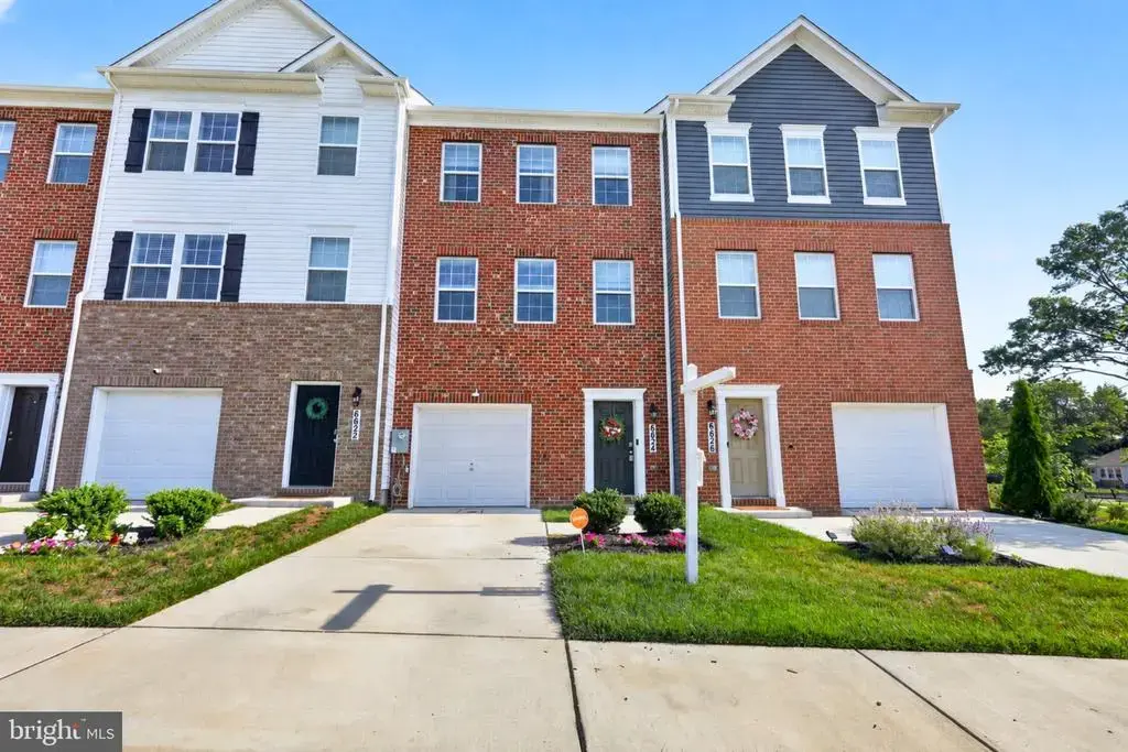 6624 Bullrush Ct, CLINTON