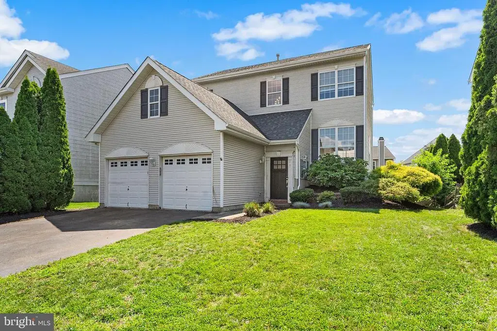 117 Arrowhead Dr, BURLINGTON