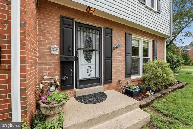 10102 Henry Ct, Manassas
