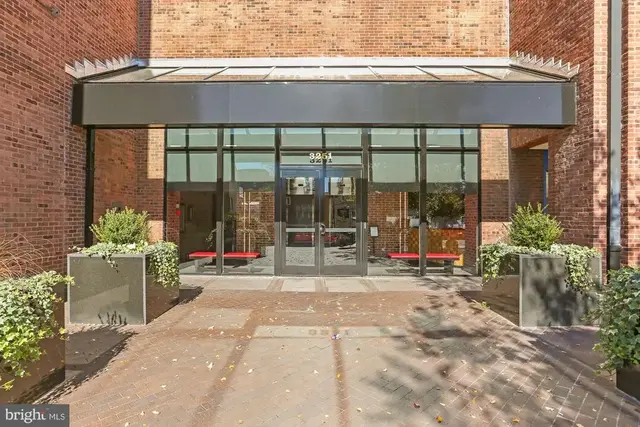 3251 Prospect St Nw #401, Washington