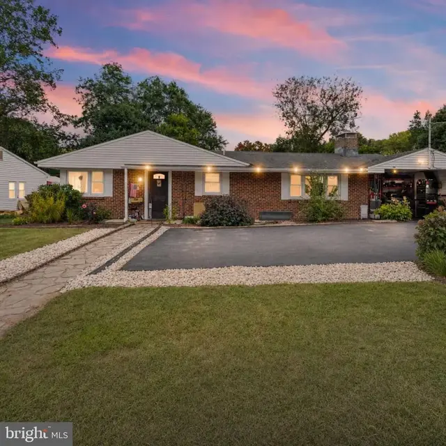 205 Oak Knoll Rd, New Cumberland