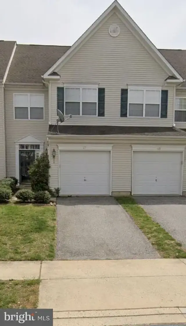 47 W Worthington Blvd, Smyrna