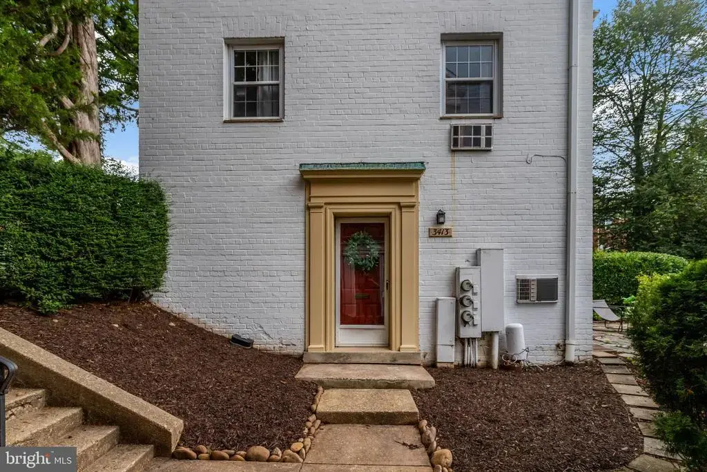 3413 Martha Custis Dr, ALEXANDRIA