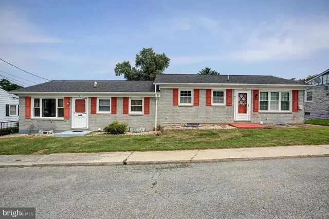 103 Young Ave, Boonsboro
