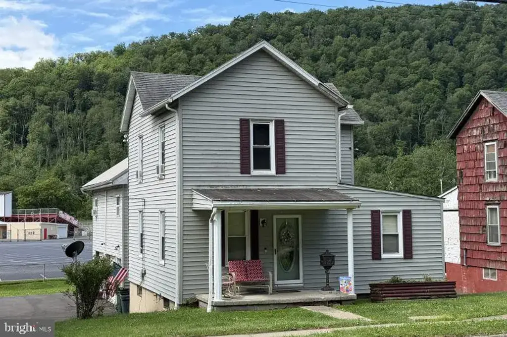 423 W Allegany Ave, EMPORIUM