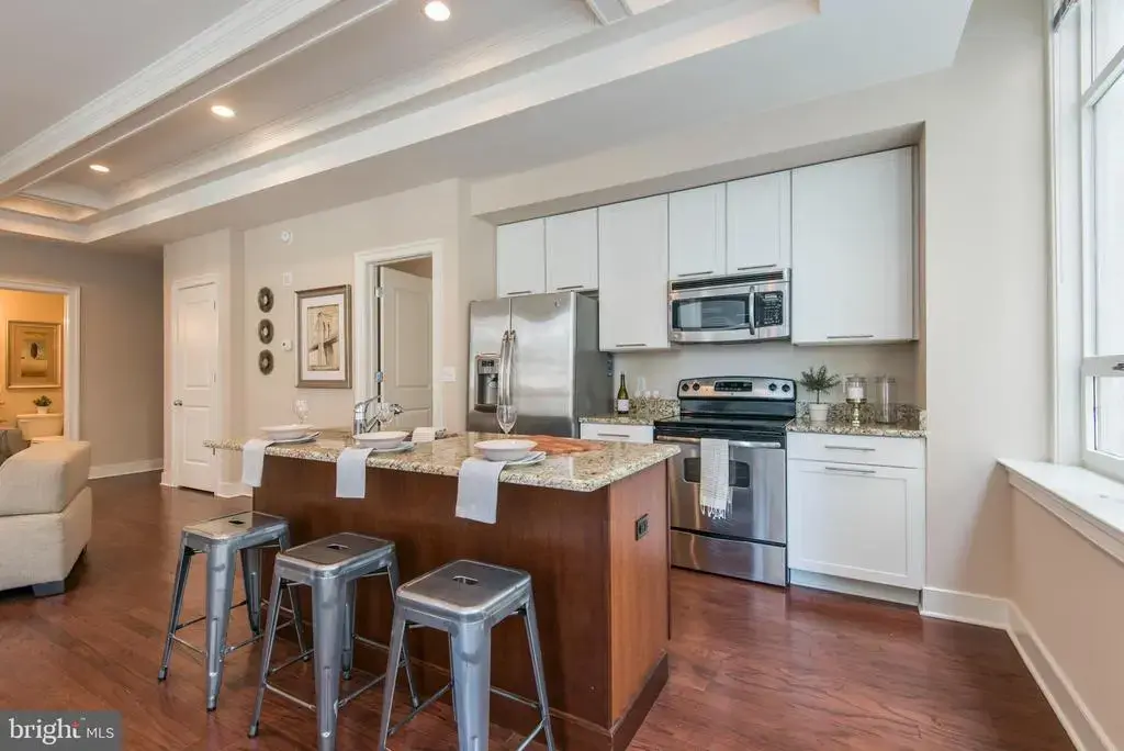 1501 Locust St #unit 303, PHILADELPHIA