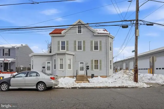 250 Washington St, Morrisville
