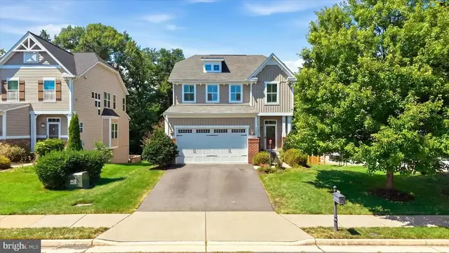 25625 Gathering Glen St, Aldie
