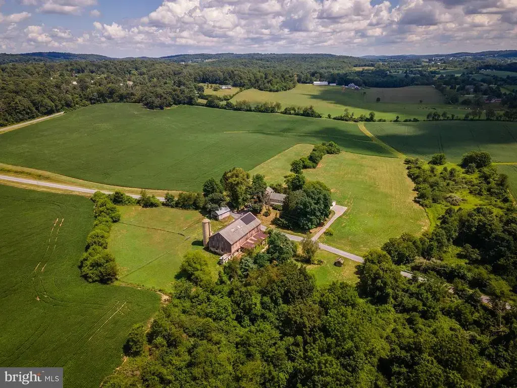 3535 Back Woods Rd, WESTMINSTER