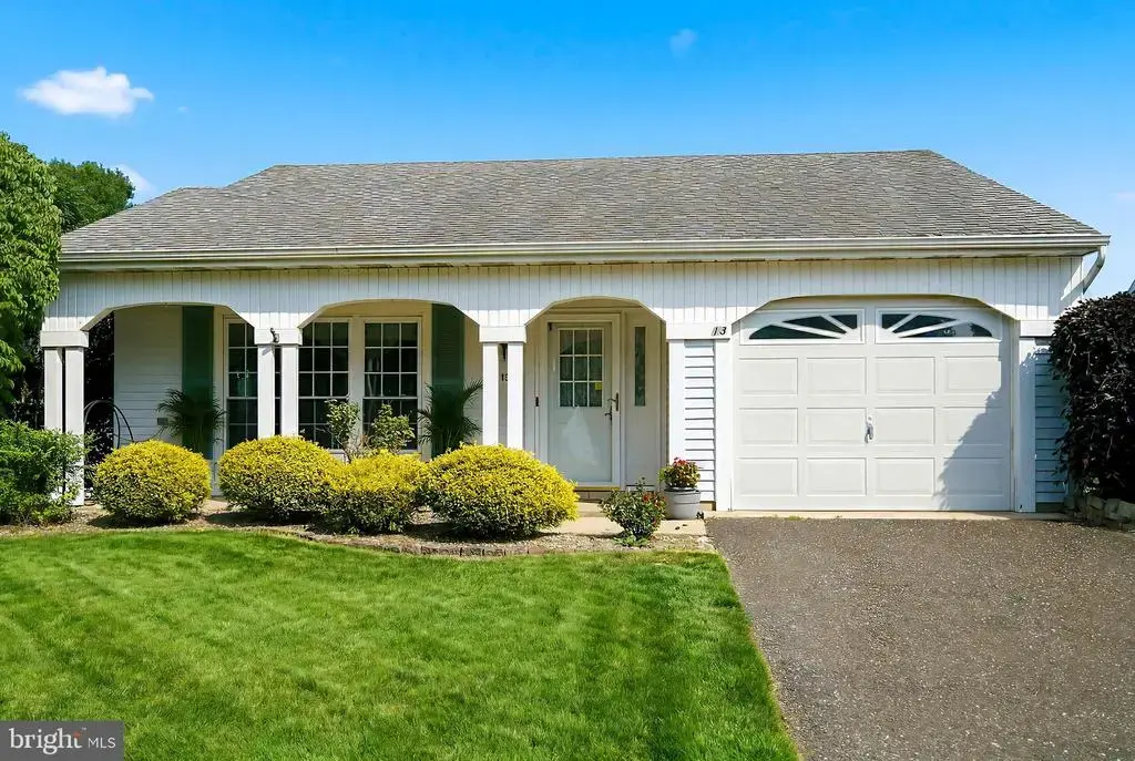 13 Appleby Pl, MANCHESTER TOWNSHIP