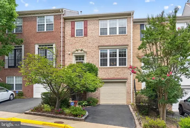 6295 Taliaferro Way, Alexandria