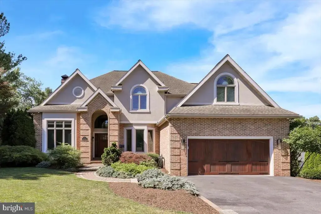 4 Tanager Dr, WYOMISSING