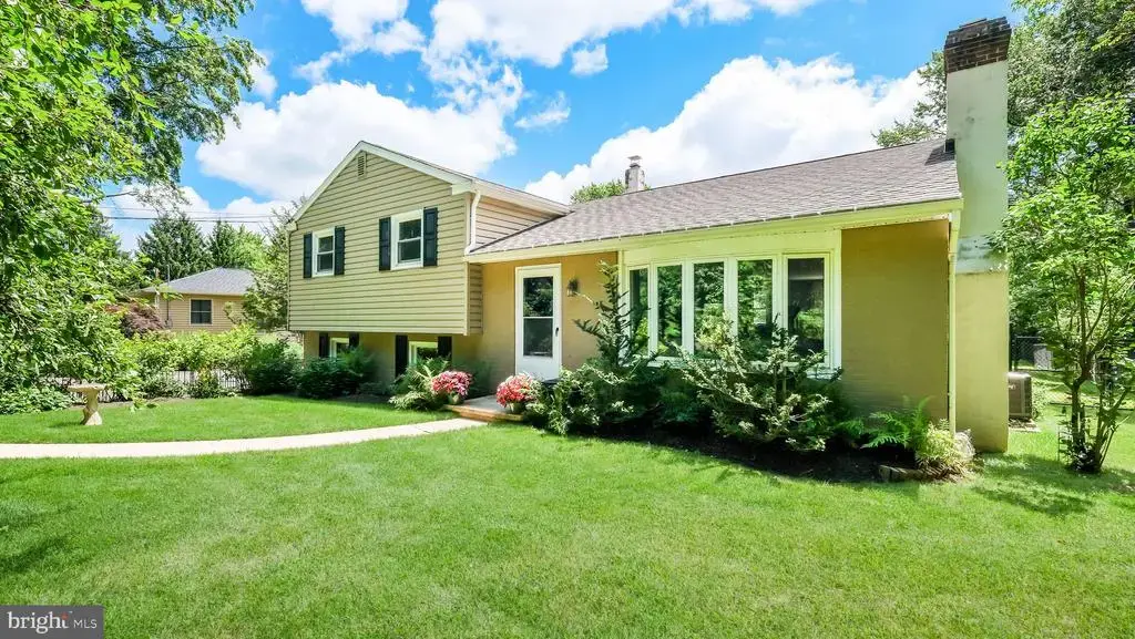 6244 Groveland Rd, PIPERSVILLE