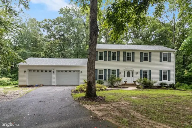 9620 Terri Dr, La Plata