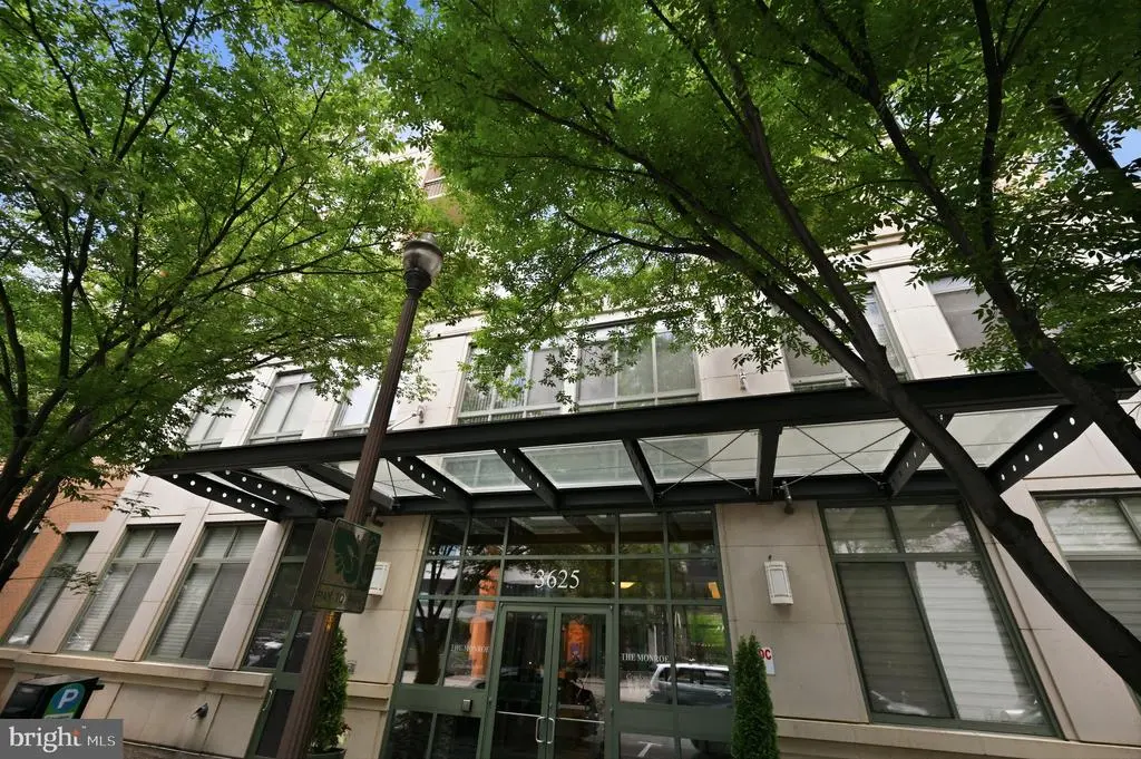 3625 10th St N #103, ARLINGTON