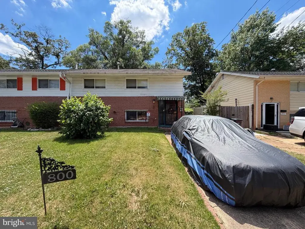 800 Booker Dr, CAPITOL HEIGHTS