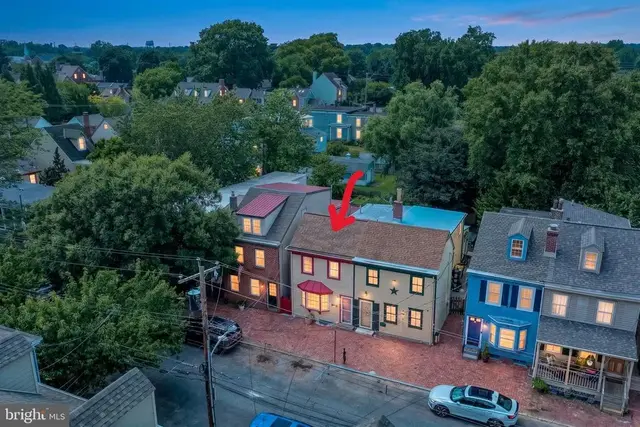 216 E 2nd St, New Castle
