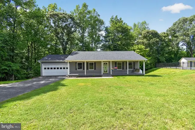 5118 Coach Ct, Huntingtown