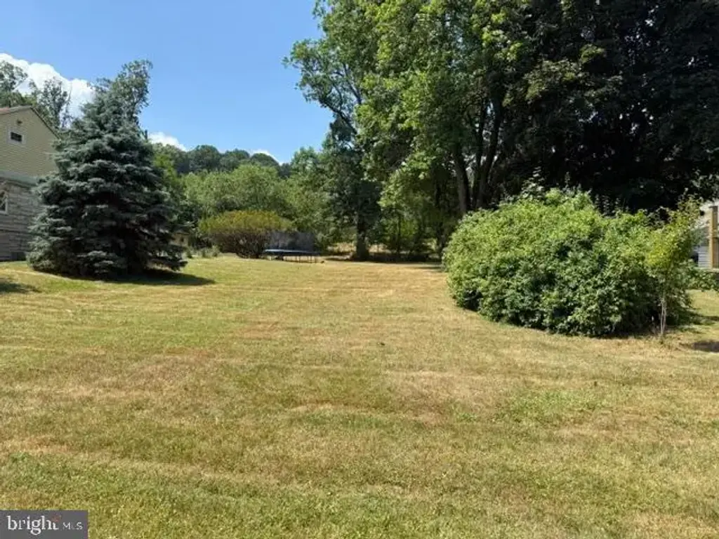 Clark Rd, HERSHEY