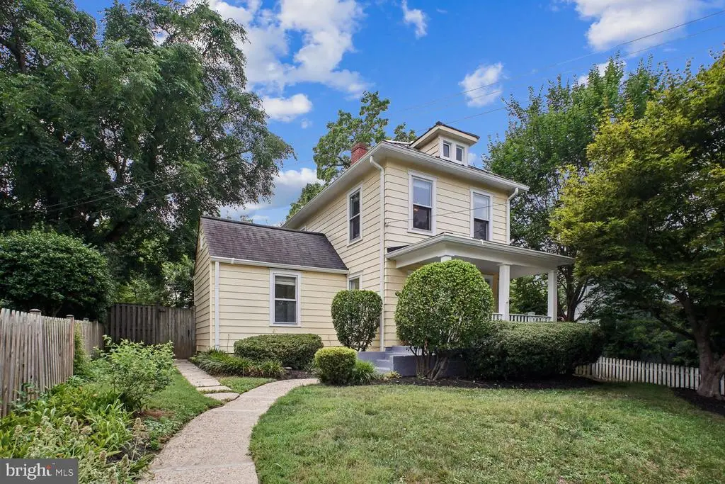3610 22nd St N, ARLINGTON