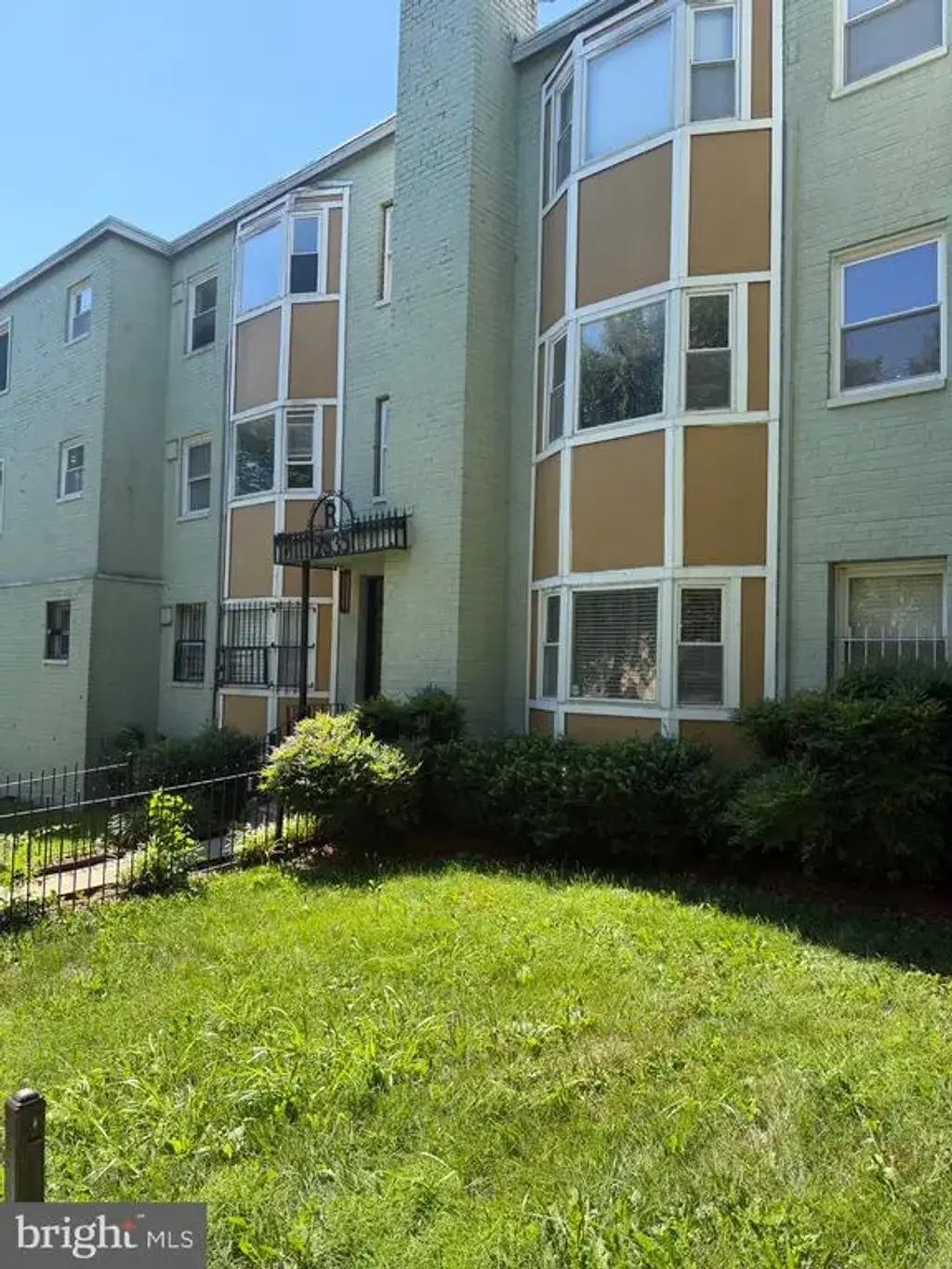 2835 Gainesville St Se #304, WASHINGTON