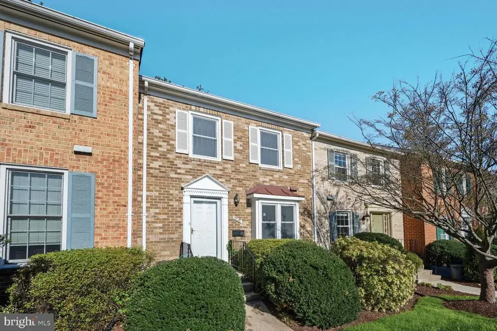 10222 Arizona Cir #18, BETHESDA