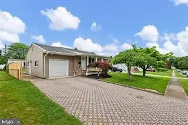 602 Tamara Cir, Newark