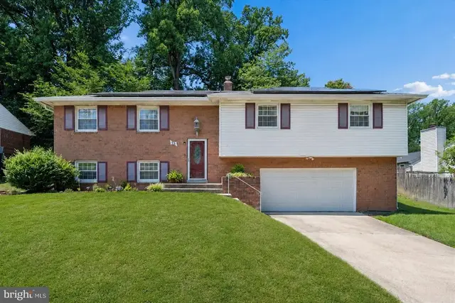 15 Herrington Dr, Upper Marlboro