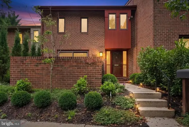 6103 Buckingham Manor Dr, Baltimore