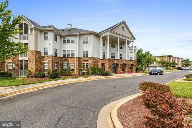 6640 Lake Park Dr #3b, Greenbelt