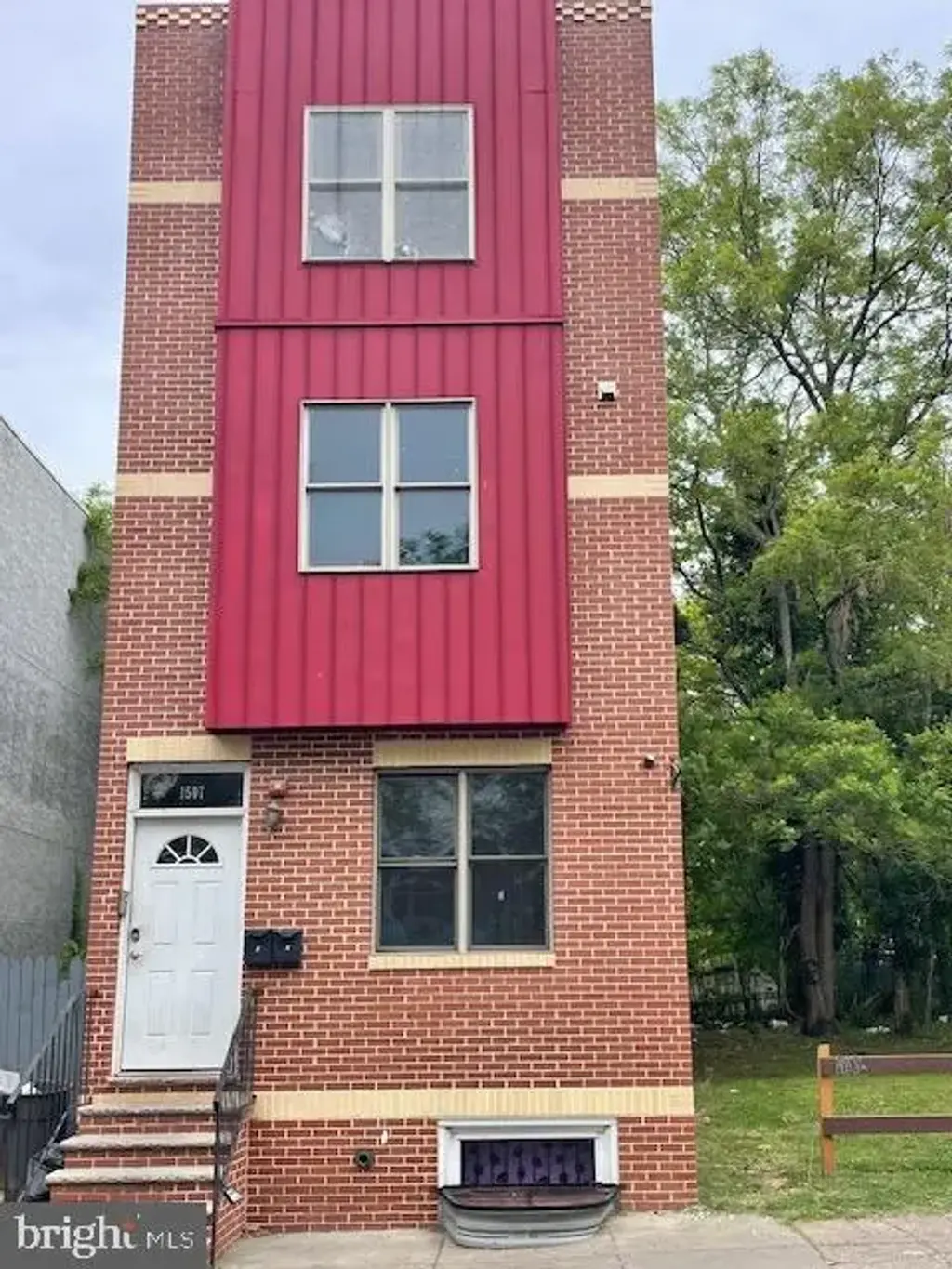1507 W Susquehanna Ave, PHILADELPHIA
