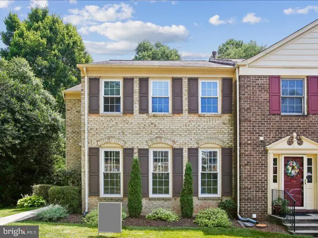 5194 Kimscott Ct, ANNANDALE