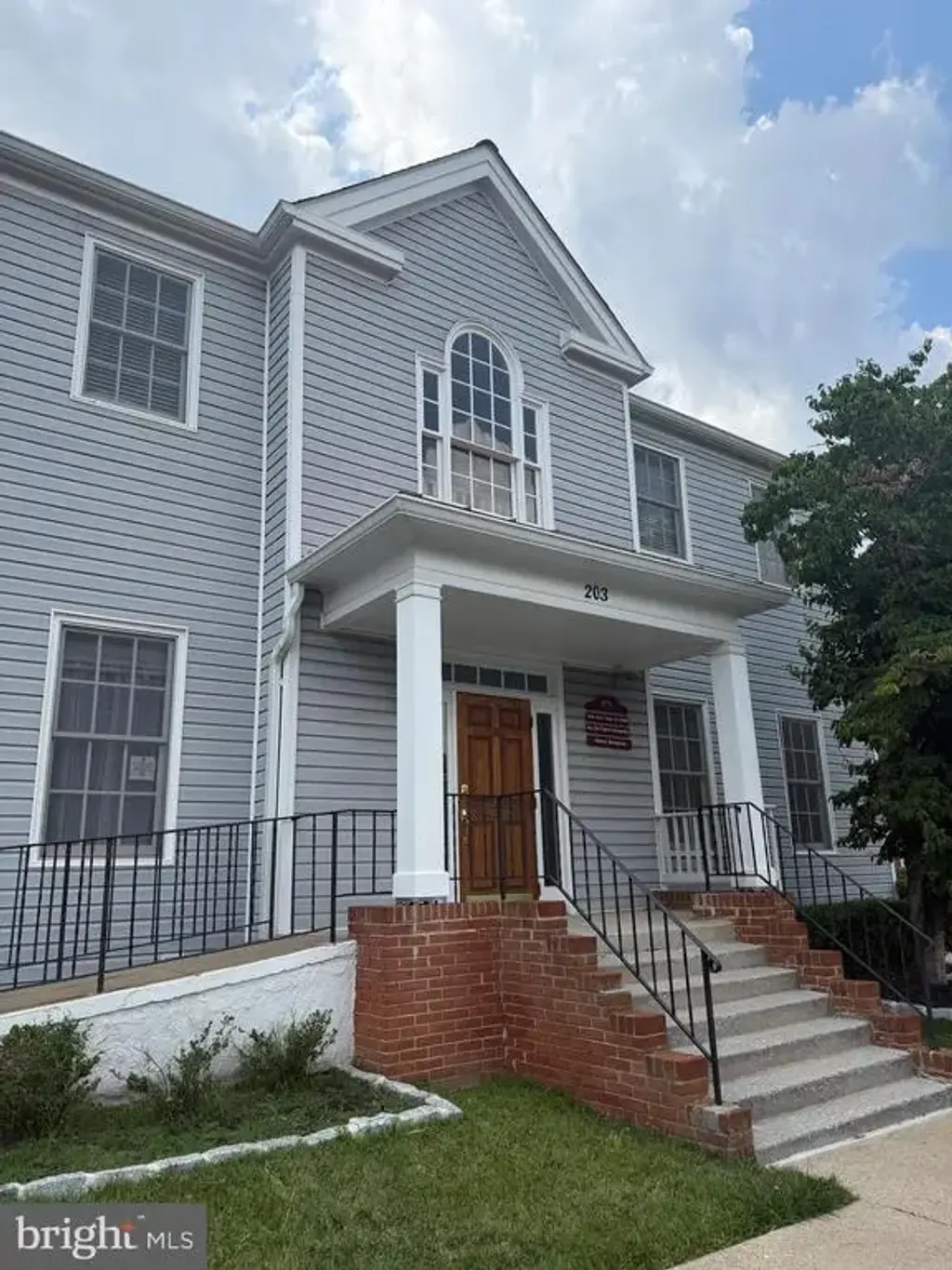 203 Broadway St #120, FREDERICK