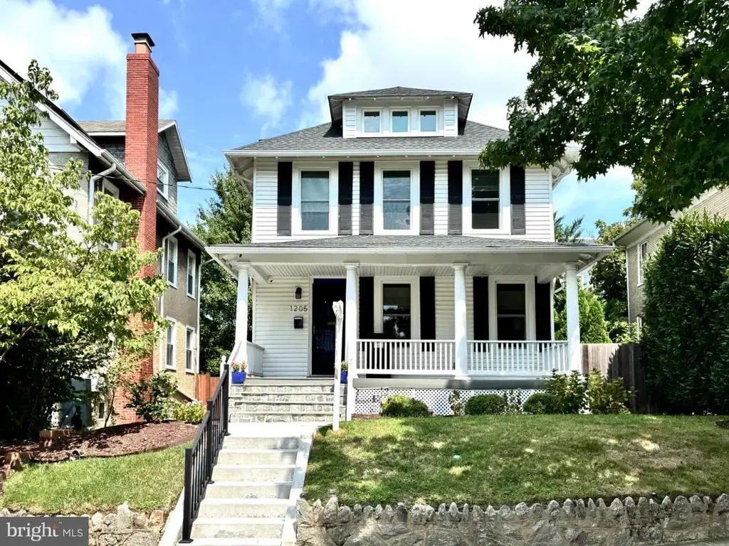 1205 Emerson St Nw, WASHINGTON