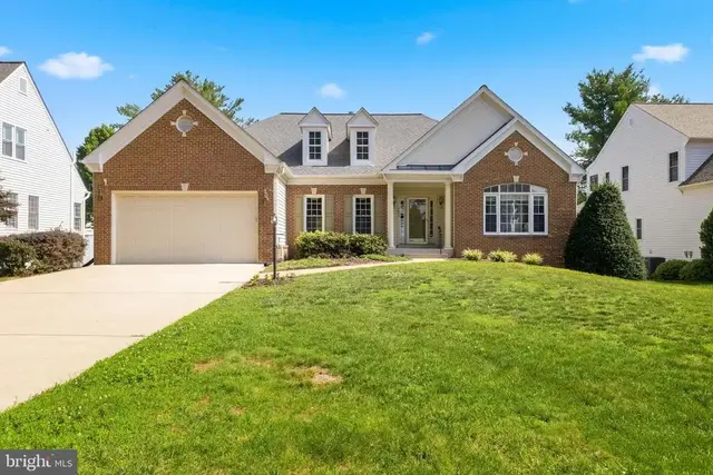 14606 Cedar Knoll Dr, Centreville